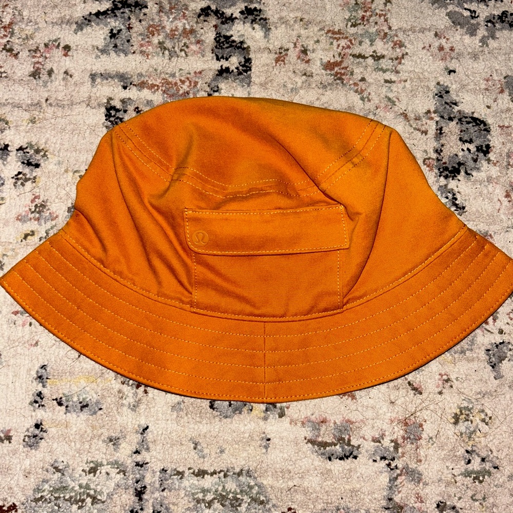 Lululemon Orange Bucket Hat, Size M/L